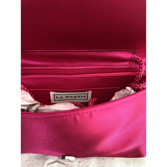 NWOT La Regale Bag Clutch Pink Pleated Flap Closure Magnetic Snap Satin Lined - Picture 6 of 12